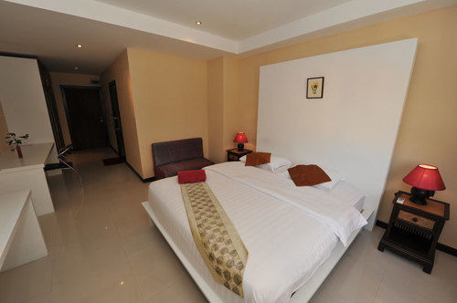 Le Parrots-Inn Jomtien Beach Zewnętrze zdjęcie